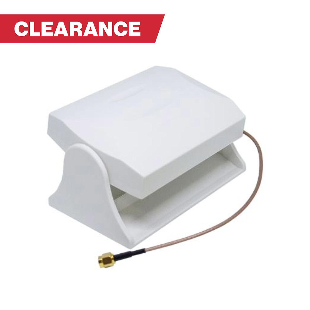 [004810] CLEARANCE Selectronic Patch Antenna